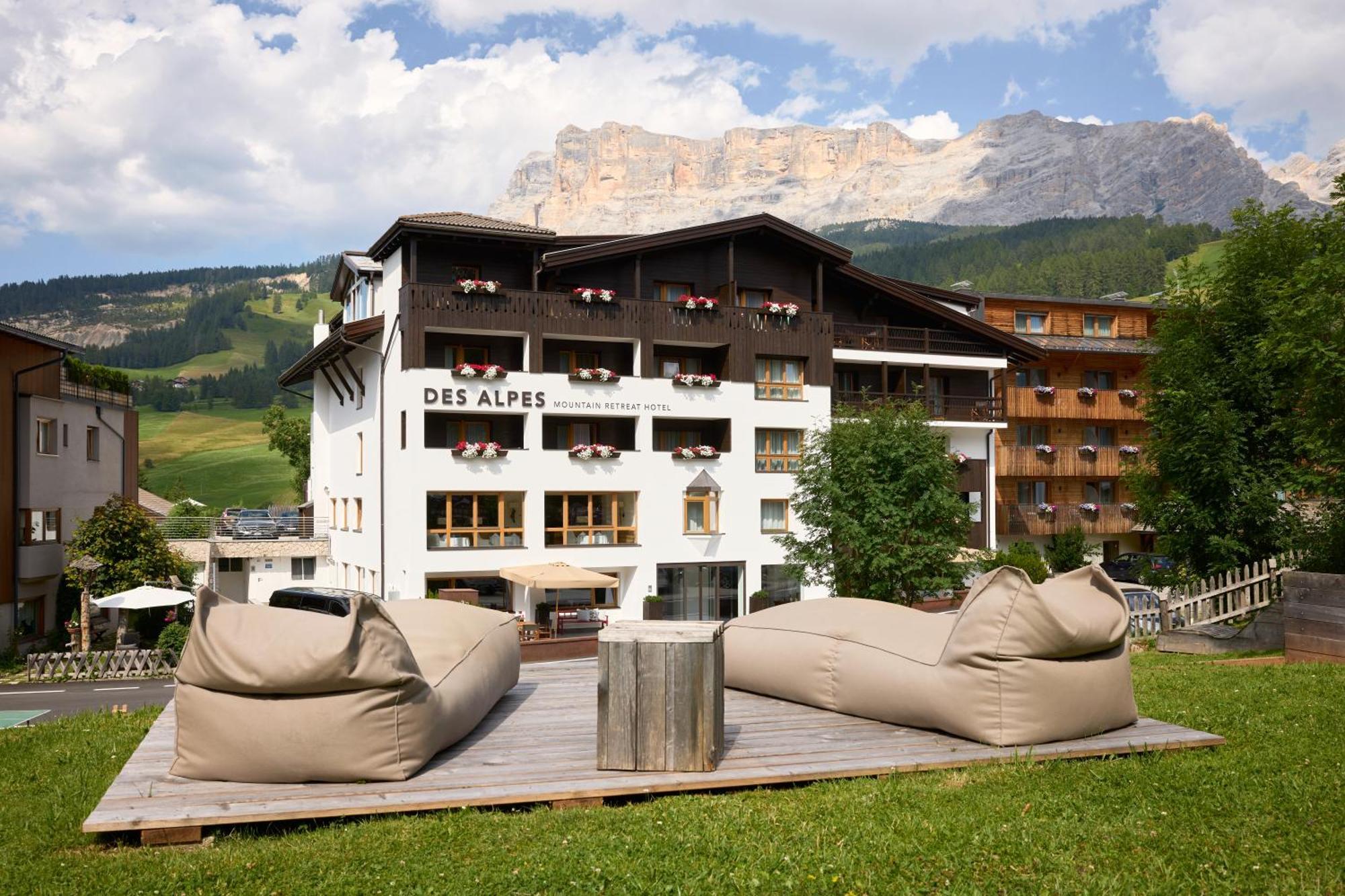 Hotel Des Alpes Stern Exterior foto